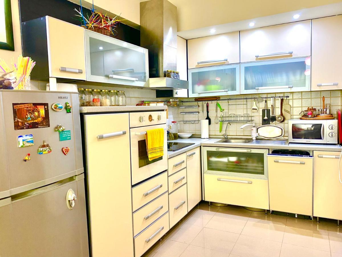 Blloku Apartment ティラナ エクステリア 写真