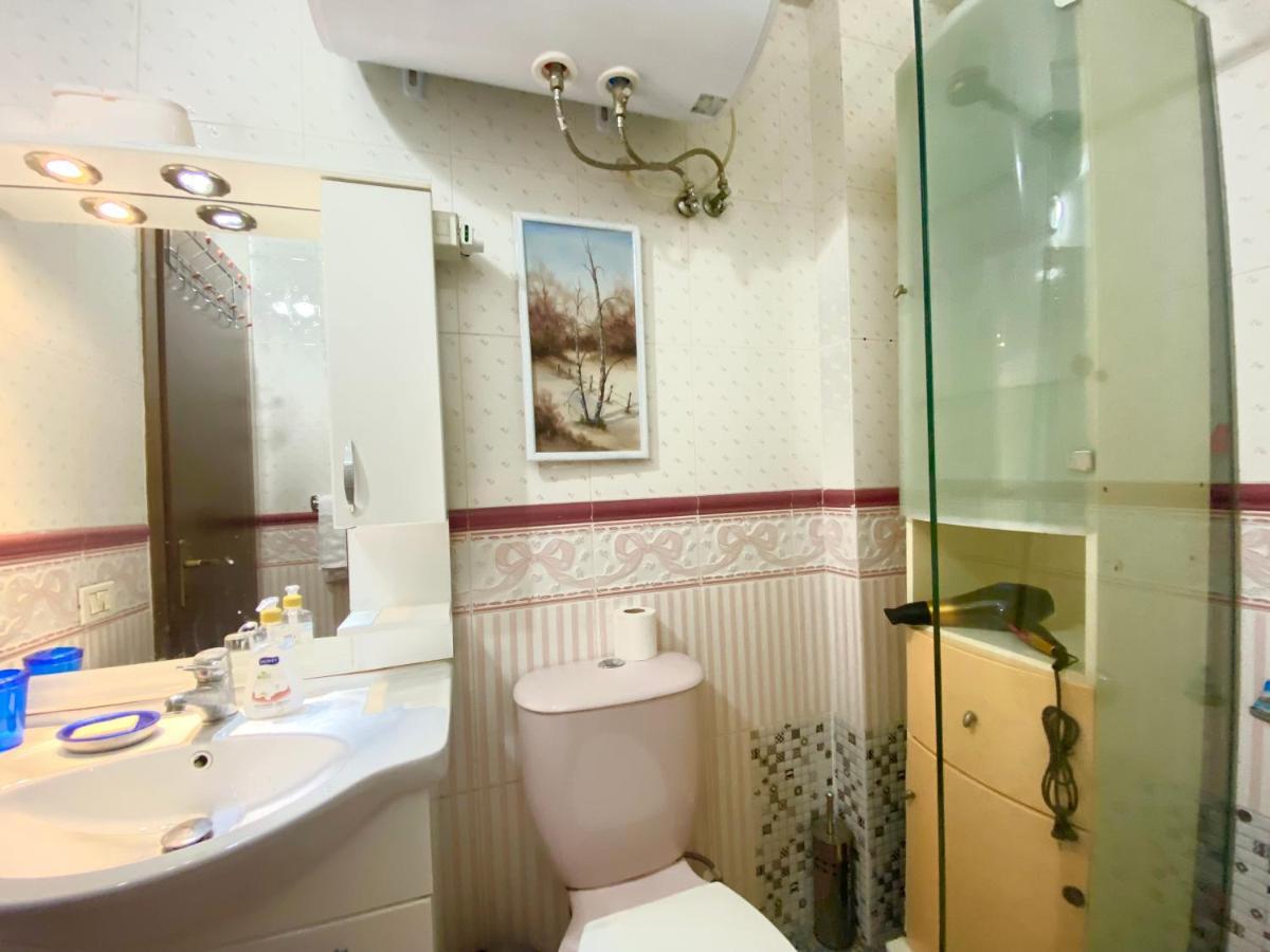 Blloku Apartment ティラナ エクステリア 写真